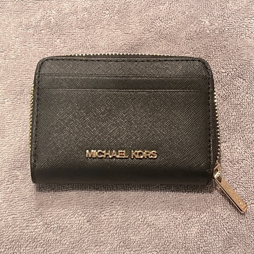 Michael Kors Black Wallet *Free Shipping*